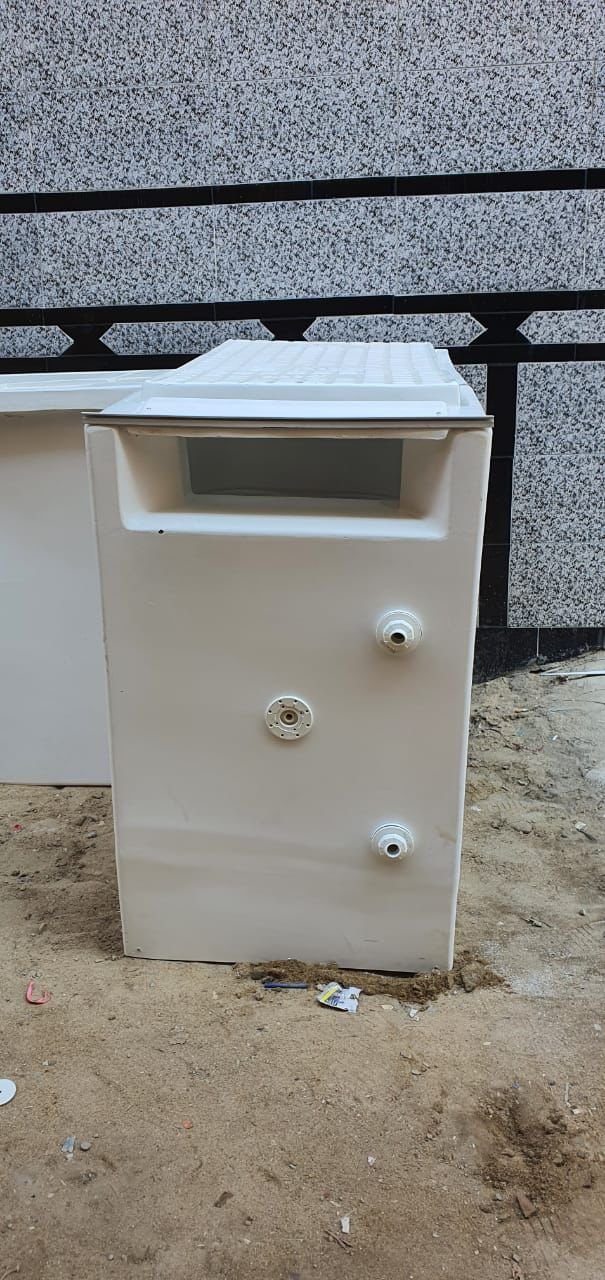 Wall-mounted filtration