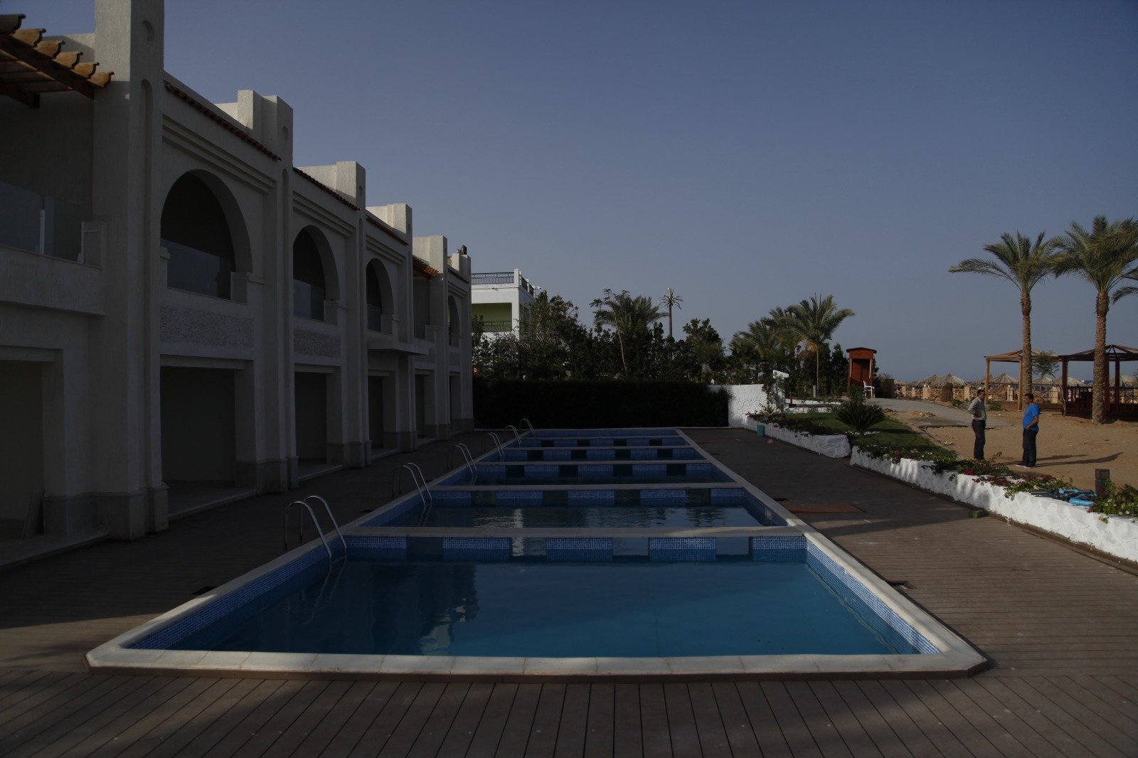 Public and hospitality swimming pool