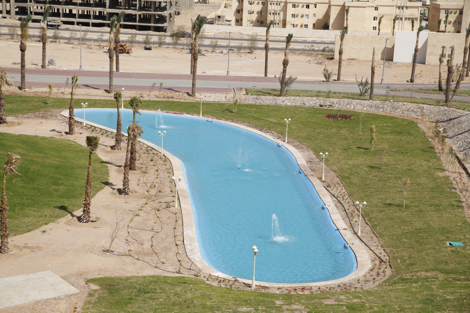 Public and hospitality swimming pool