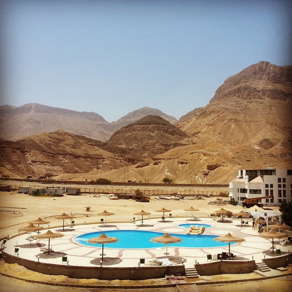 Public and hospitality swimming pool
