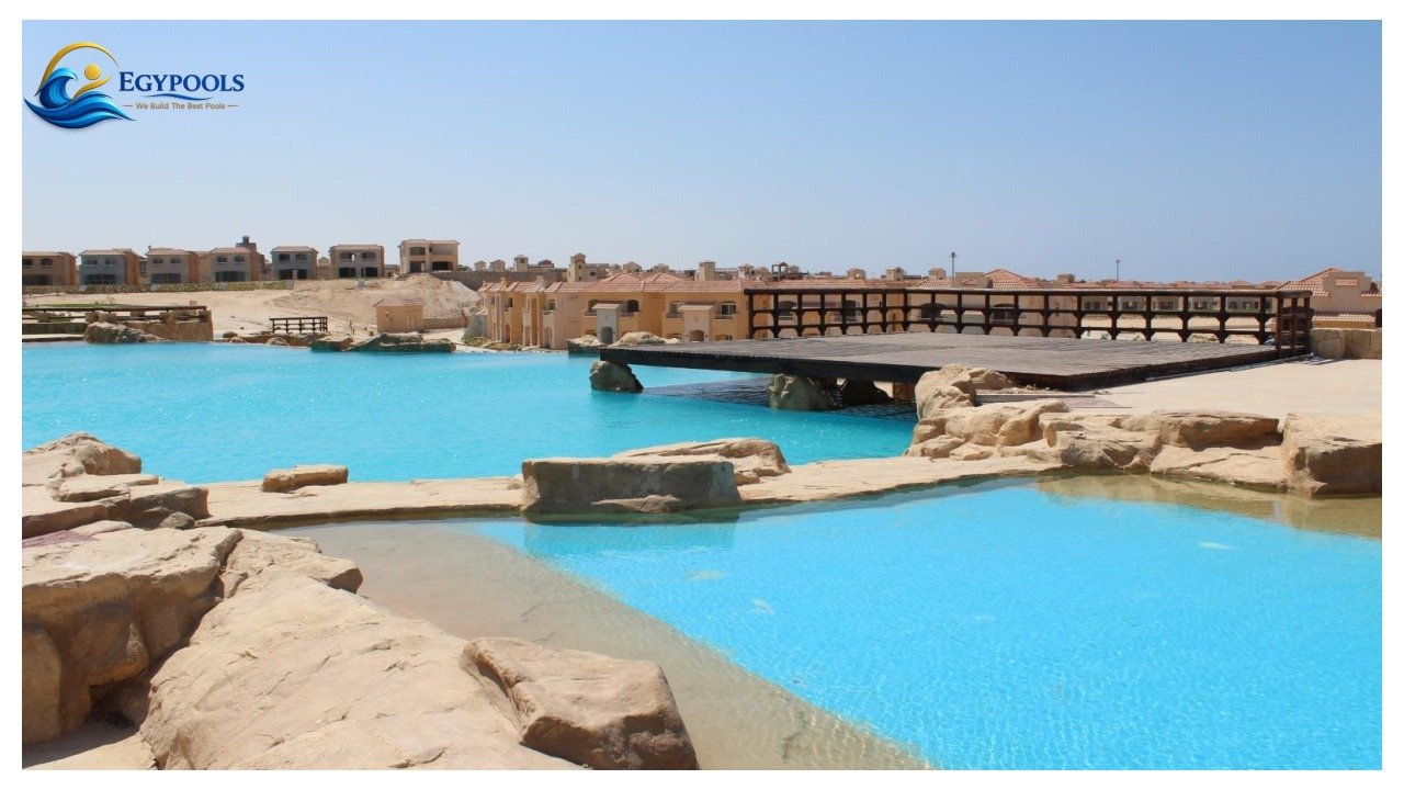 Public and hospitality swimming pool