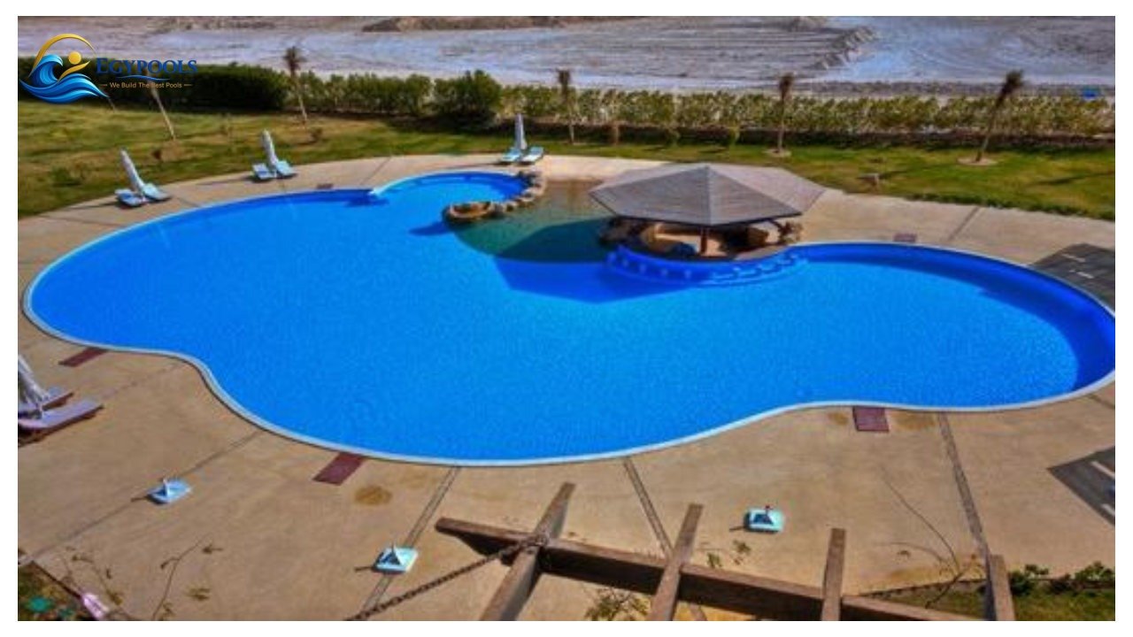 Public and hospitality swimming pool