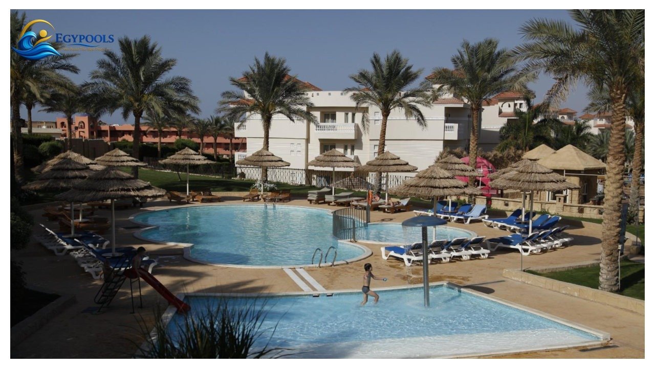 Public and hospitality swimming pool